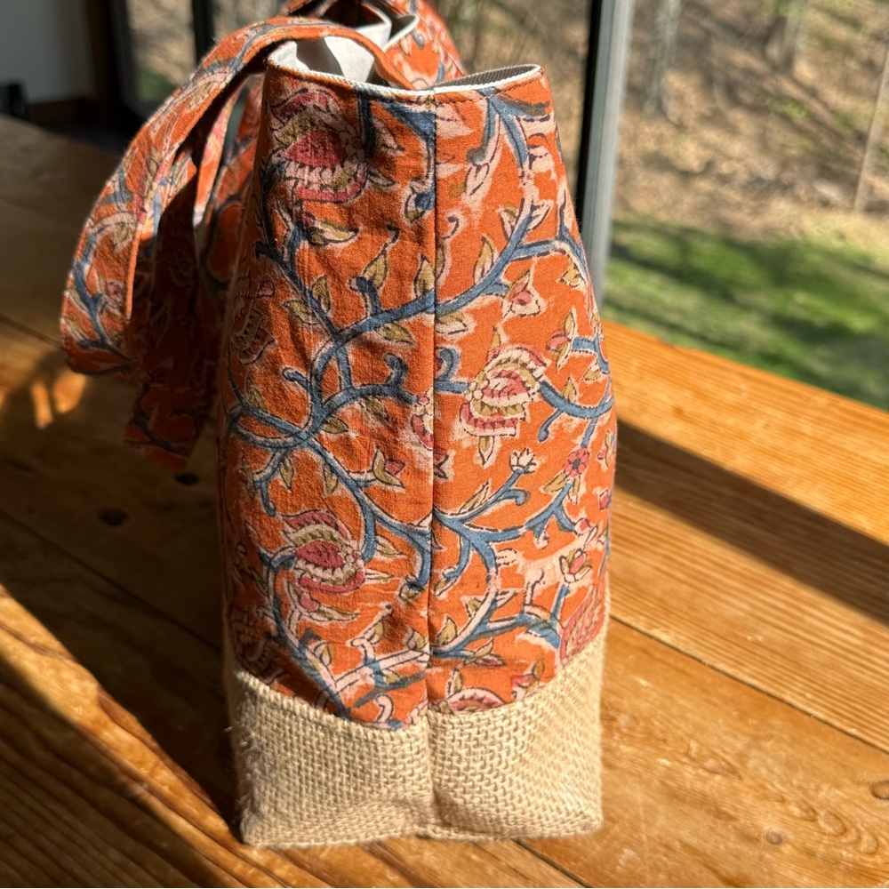 Printed Orange Floral Tote and Pouch Set - Picture 6 of 12